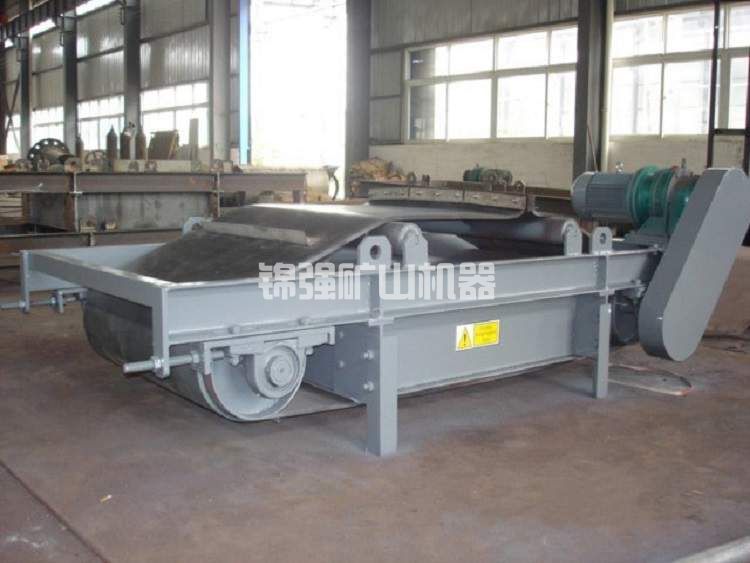 自卸除鐵器(圖1) 自卸除鐵器(圖1)